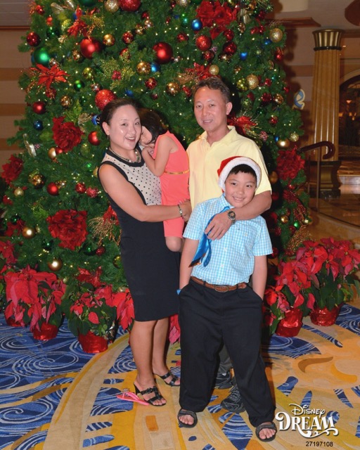 616-27197108-C Christmas Tree 3 M-34671_GPR.jpg