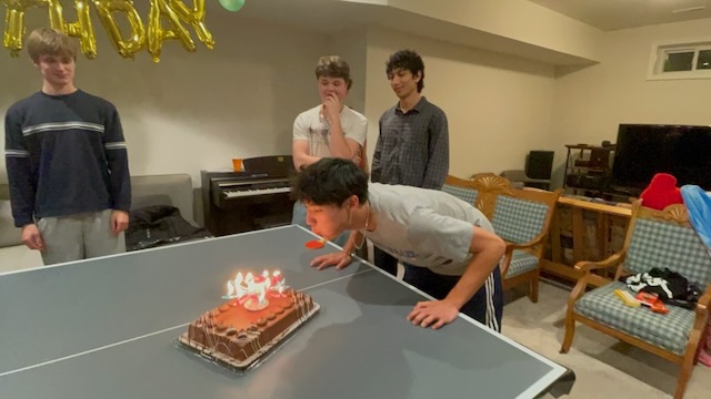 코난군의 18살 생일 파티 1부