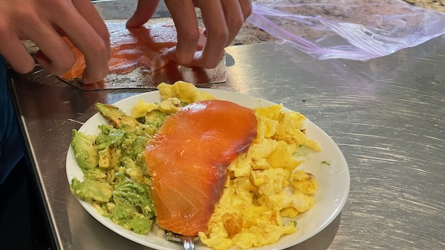 독립적인 생활을 연습하는 코난군