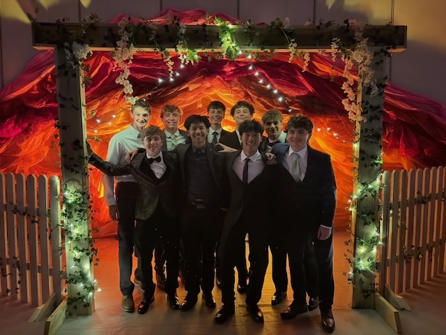 코난군의 마지막 프롬